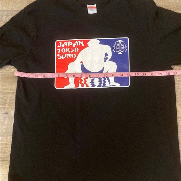 Classic Black Japan Tokyo Sumo Crewneck Tee from Japan NWOT - Picture 4 of 6